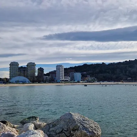 Casa Baia Flaminia 公寓 *